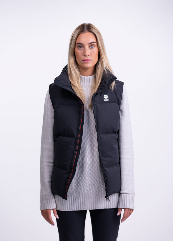 Skagi vest | Black