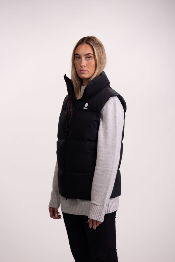 Skagi vest | Black