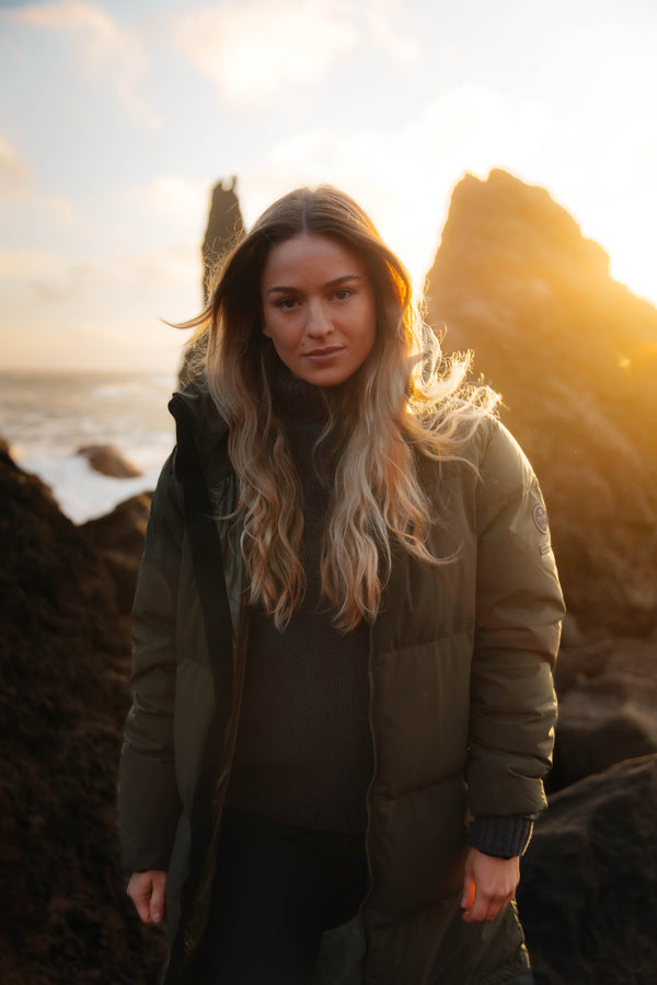 Women's Flatey Down Coat