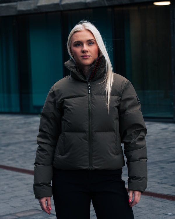 Hvalvík Women's Short Down Coat